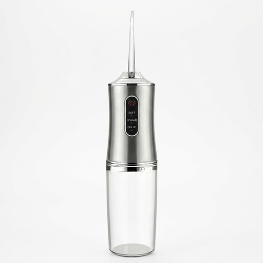 Hydropulseur vs. fil dentaire : le verdict des dentistes en 2026